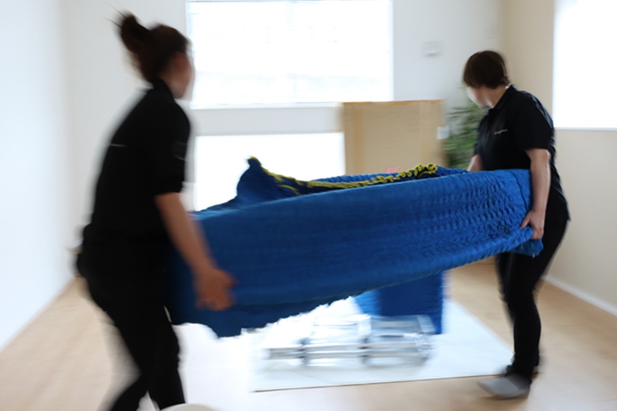 ホームステージング 家具搬入作業 現場の苦労 重い家具